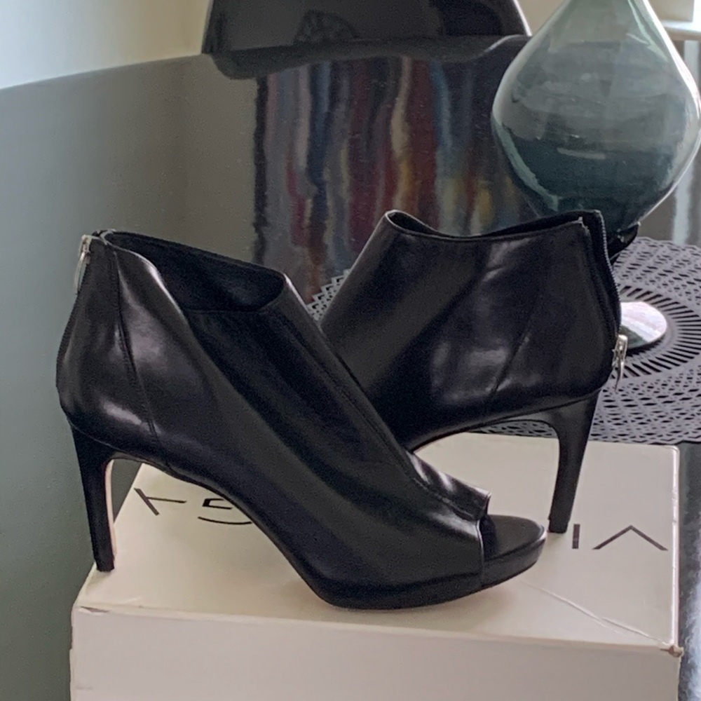 Via Spiga ankle boots, peep toe